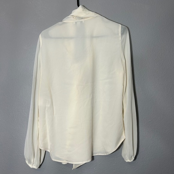 Bar III Tie-Neck Sheer Blouse Long Sleeve Flowy Elegant Top Size XXS NWT - Picture 3 of 7